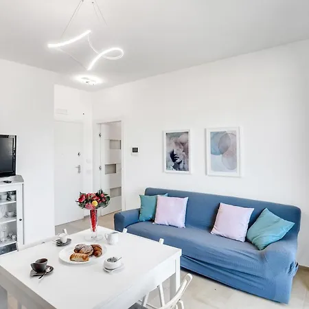 *casa Levante* Between Sea And Pinewood Apartment *